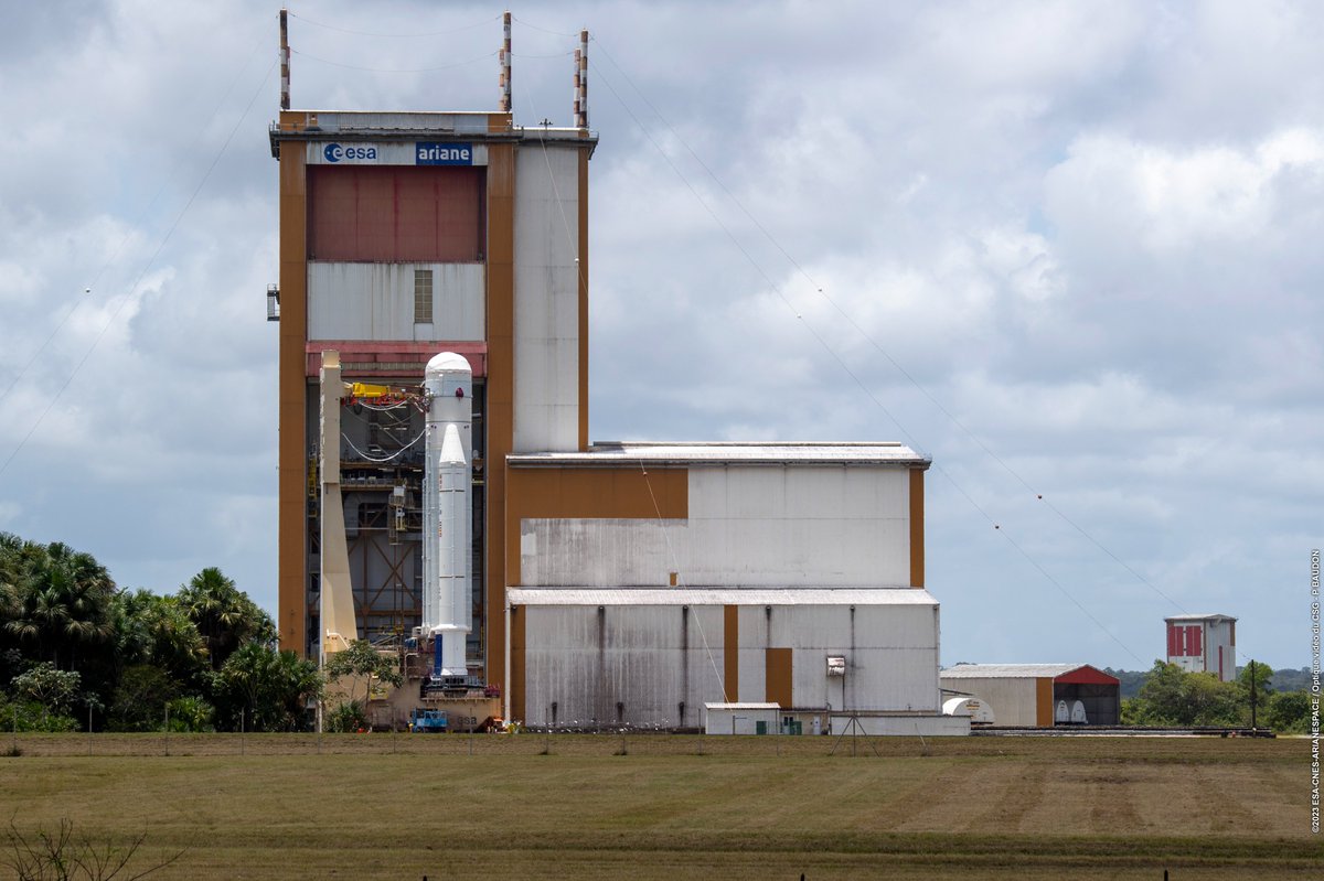 ESA on Twitter "📷 Just in views of the ariane5 rocket for ESAJuice