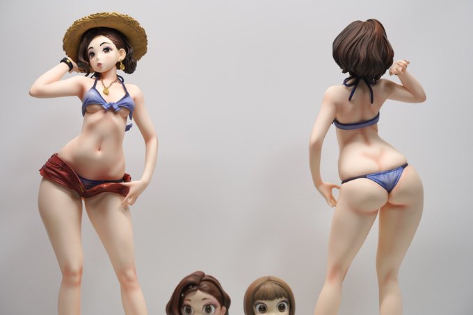 「女主任・岸見栄子 営業先でムチッと海水浴ver. 1/6 完成品フィギュア(ダイキ工業)」の「新品」であれば同じのはずですが最近のAmazonは詐欺販売が横行しているようですのでご利用の際はお気をつけください。  