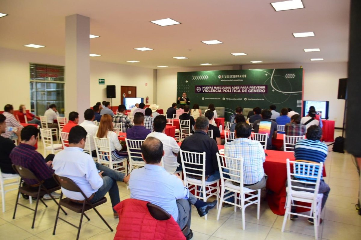 MaruMedina_'s tweet photo. El paso a la de deconstrucción machista es la voluntad, felicito a los compañeros del @PRIQueretaroCDE, a su presidenta @AbiArredondo y a Ale Carlota de la Unidad de VPMRG, por este taller. 

“NUEVAS MASCULINIDADES PARA PREVENIR LA VIOLENCIA POLÍTICA DE GÉNERO”. @PRI_Nacional https://t.co/4UbNR0Oxl9
