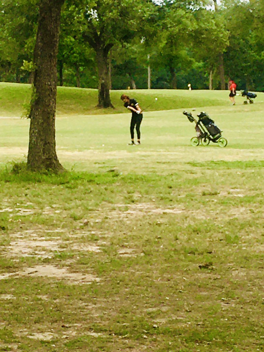 CoachQBJames's tweet photo. .@ikegolfteam and Coach @ikegolf_23 Congratulations on winning the Girls District Championship🥇 today! Proud of our Boys for a nice season. Coach Riojas, way to lead our 🦅! #SWOOP #BuiltDifferentInThe44🤞🏾@AthleticsAisd @EisenhowerFB @KatyRoede @drgoffney https://t.co/sMnRGiuSHA