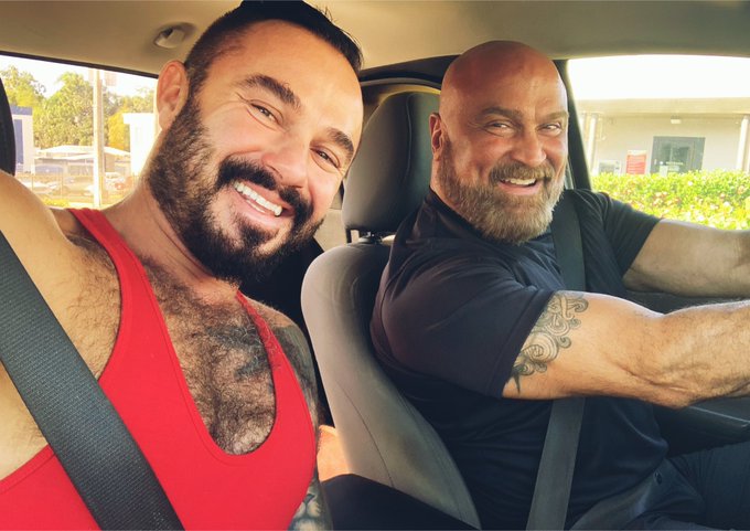 👋🏼😉😘just sayin&rsquo; &ldquo;hi&rdquo; 💙🍀🌈😎every now and then&hellip; https://t.co/w9Td9z7JX7<a href="/tag/art"class="tags"><span>#art</span></a><a href="/tag/artwork"class="tags"><span>#artwork</span></a><a href="/tag/drawings"class="tags"><span>#drawings</span></a><a href="/tag/sketch"class="tags"><span>#sketch</span></a>