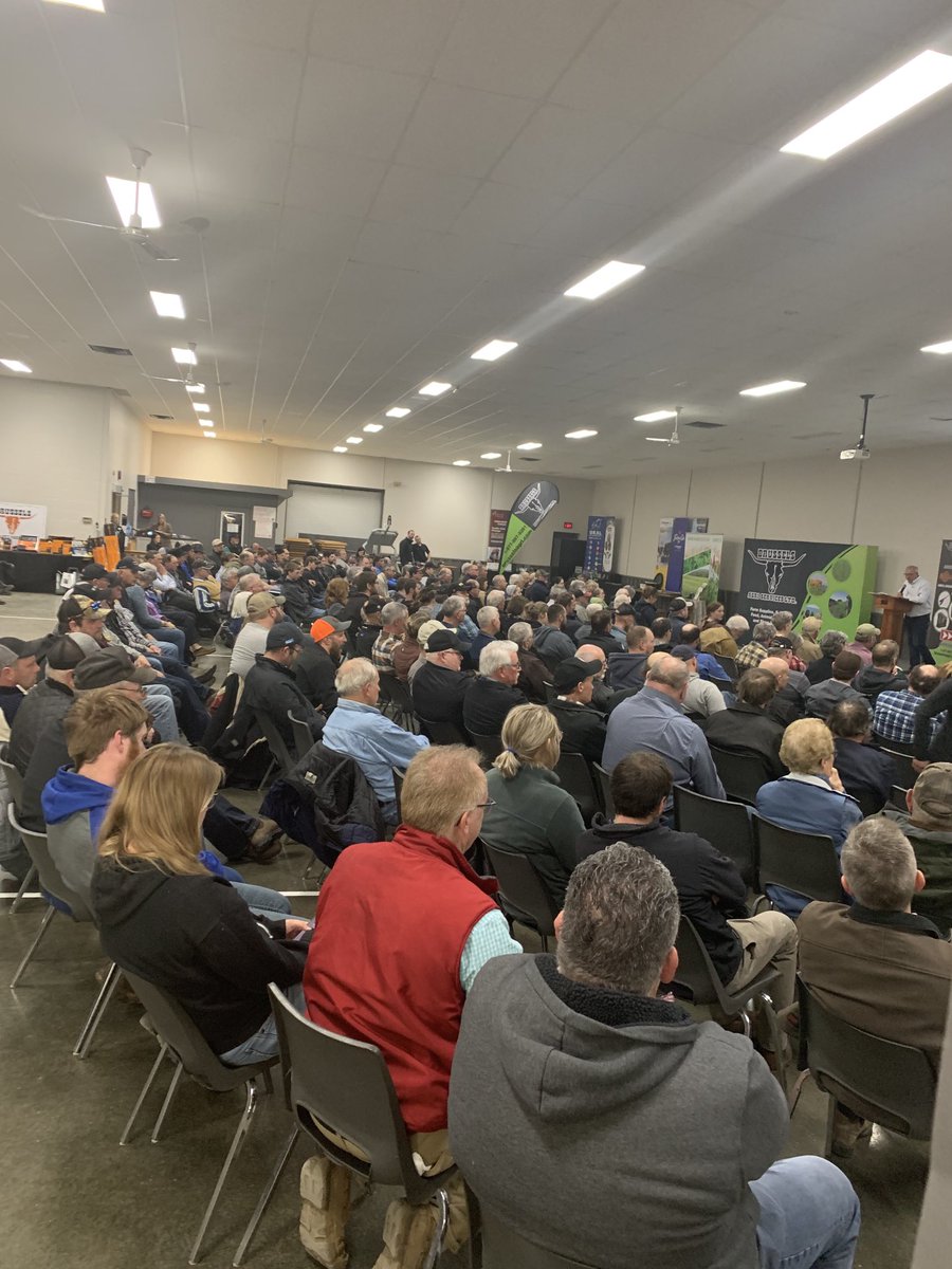 DougMarriott1's tweet photo. Full house ⁦@BrusselsAgriSrv⁩ https://t.co/i3y4qdMOaK