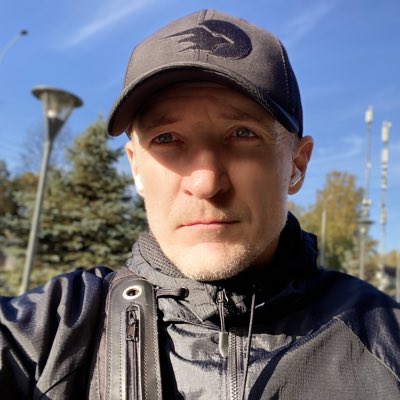 letenkov's tweet photo. #NewProfilePic https://t.co/IG2d4YAGST