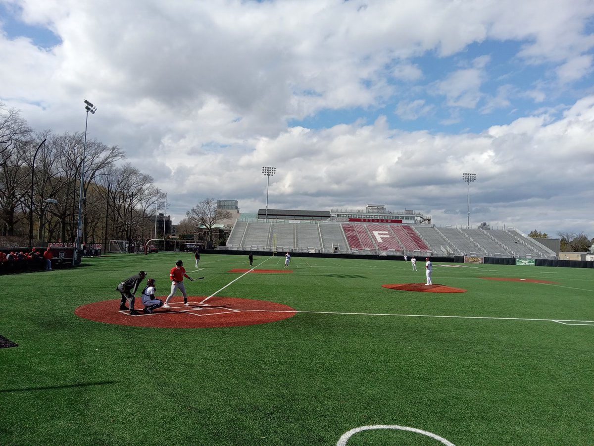 StacyPodelski's tweet photo. Huge s/o and thanks to @FordhamBaseball for the opportunity to cover the game that took place VS Hartford and s/o and thanks to Zach Selinger and Sebastian Mexico for chatting with me for my website @1495Sports
#fordhamuniversity #gorams #fordhambaseball https://t.co/JMwnPzw8kH