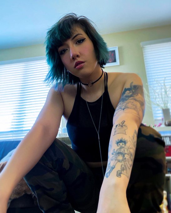 Short hair 🥰 I&rsquo;m really happy that I cut my hair. Accepting that I don&rsquo;t like having long hair, long