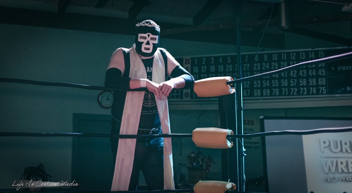 El_Luterano's tweet photo. The #ChiefOfSinners @el_luterano is watching and waiting, ready to purge @ppwpower of all her sin and iniquity.
#WWE #AEW #NWA #AAA #CMLL #LCMS #NJPW #AJPW #MiLCMS #MLW #IMPACT #Luteranos #Lutheran https://t.co/Cm1AuRDxwY