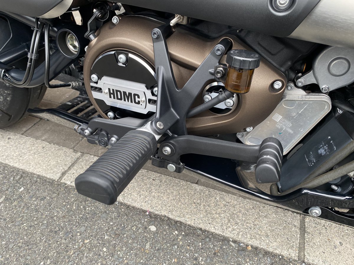 HD_HIGASHIOSAKA's tweet photo. 【RH1250S Wild One Collection】I AM CUSTOM🤘🏻

●Wild One Collection
●ミッドコントロールキット

こちらレンタルバイクとしてご利用いただくことが可能です👍🏻

#iamcustom
#ハーレーダビッドソン
#ハーレー
#rh1250s
#スポーツスターs
#ハーレー女子
#バイク女子
#モーターサイクルショー https://t.co/U0YXUsSe6B
