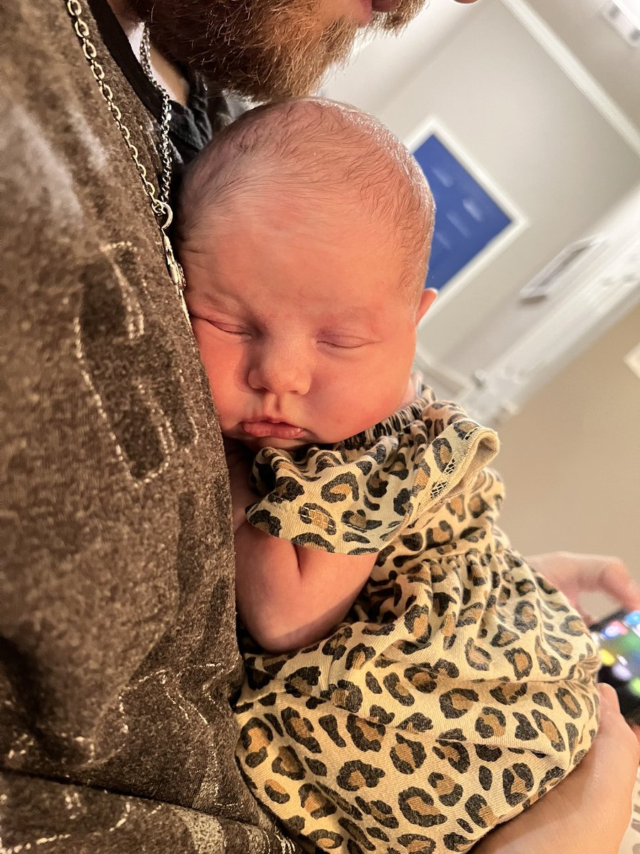 Taylor7stephens's tweet photo. One week of life for my perfect little angel on earth💕  I’m so blessed to be her mom🥰 https://t.co/olvLLNW4EW
