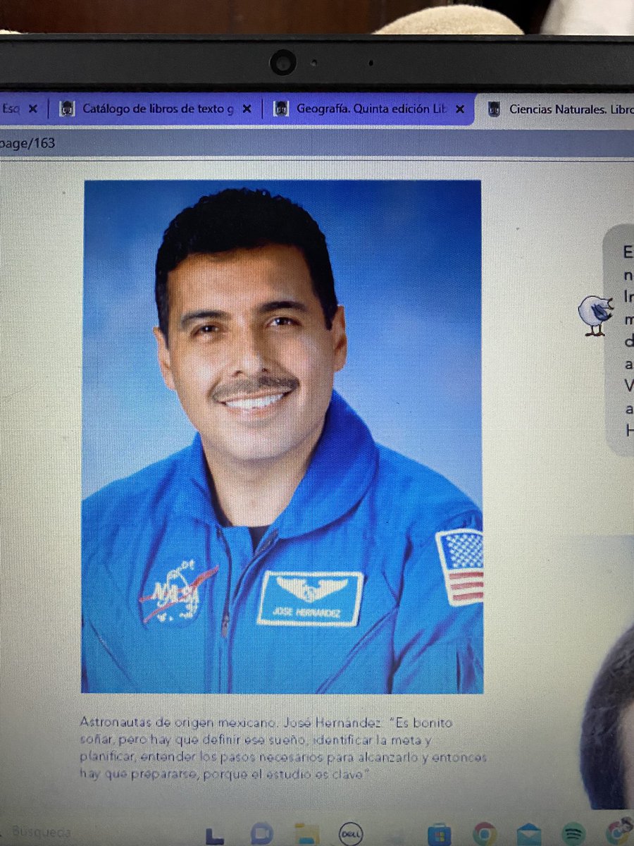 nenitalejandra's tweet photo. Estaba viendo el libro de Ciencias Naturales SEP de 6to. Grado de Primaria y que me encuentro al astronauta @Astro_Jose   Que bonito que lo muestren y sea un ejemplo para que los niños sigan con sus estudios. https://t.co/9f1sGuLXEa