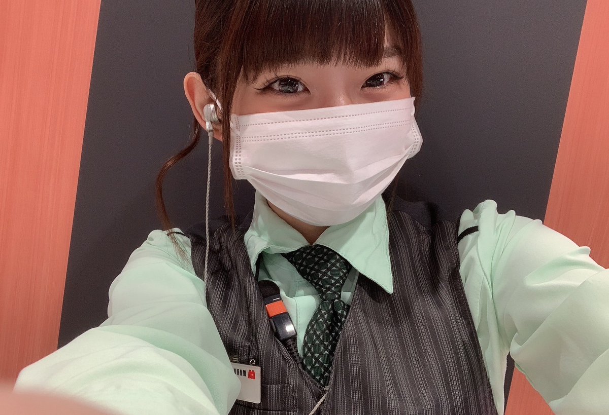 maruhan_tanno's tweet photo. おはもに🐥🥦
早番に参上🫡‼️ https://t.co/4iKxo3qs3K