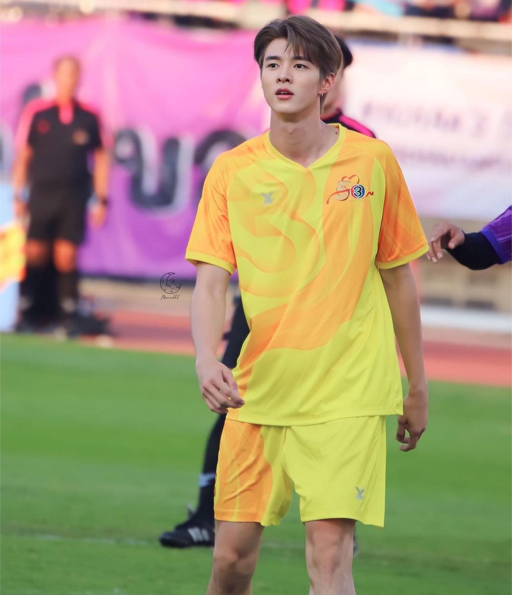 pattharlada's tweet photo. 💛🌙⚽️ 
Cr.@meenicha8 #meenicha8 #มีนนิชคุณ #53ปีช่อง3ดีต่อใจ #BelovedFestival53ปีดีต่อใจ #53ปีช่อง3ดีต่อใจxมีนนิชคุณ https://t.co/PbtGrkToLm