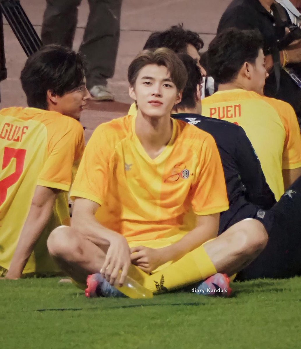 pattharlada's tweet photo. 💛🌙⚽️ 
Cr.@meenicha8 #meenicha8 #มีนนิชคุณ #53ปีช่อง3ดีต่อใจ #BelovedFestival53ปีดีต่อใจ #53ปีช่อง3ดีต่อใจxมีนนิชคุณ https://t.co/PbtGrkToLm