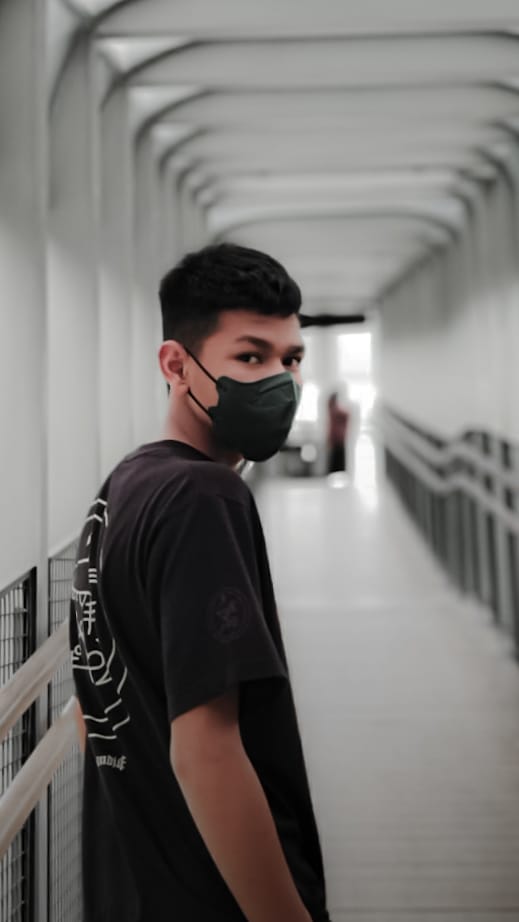 Tubuh cungkringmu ini menyimpan kekuatan besar dan perjuanganmu untuk meraih kembali apa yang kamu pernah punya. Tidak harus semuanya kembali tapi kamu punya kami, utuh seperti sediakala. 

Dari dinyatakan koma dangan GCS 3 sampai rekam medis yang menyatakan duffuse axonal injury