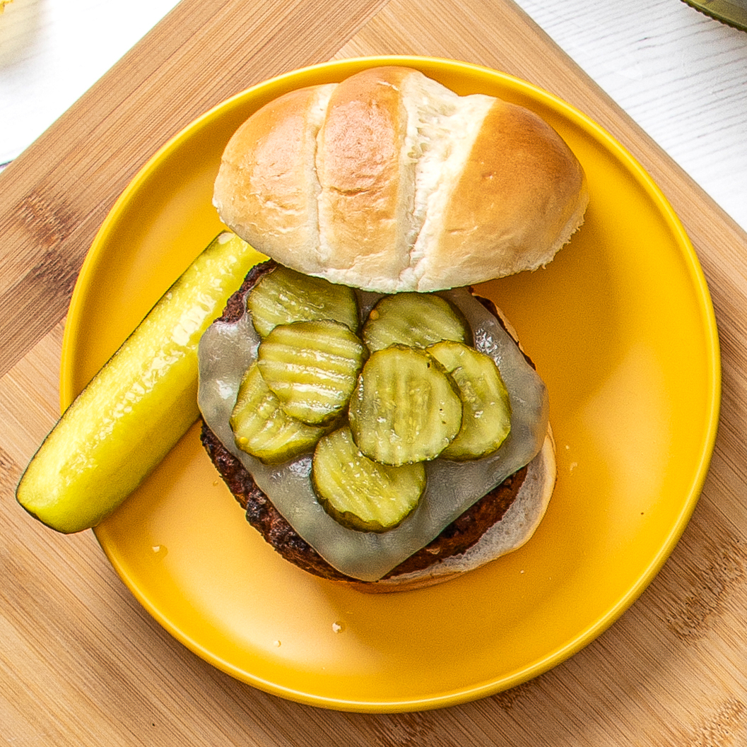 🙂 Simple, yet dill-licious. 🥒 We want to know, how many pickles are on YOUR dream burger?

#Pickles #BestPickles #ExtraPickles #Burger #Burgers #Cheeseburger #Cheeseburgers #KosherDill #KosherDillPickles #KosherDillPickleChips #Grilling #GrillTime #GrillMaster #GrillingLife