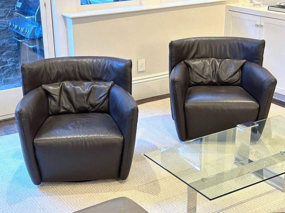 HuntEstateSales's tweet photo. I’ve got a fever and the only prescription is leather, Italian leather!
From Gamma to Cattelan, now up to 25% off at https://t.co/NTbR4pR1lf.
#estatesale #italianleather #gammaitalia #cattelanitalia #shopboston #shopsecondhand #newtoyou #huntestatesales #southendboston https://t.co/cGiHpCmqYO
