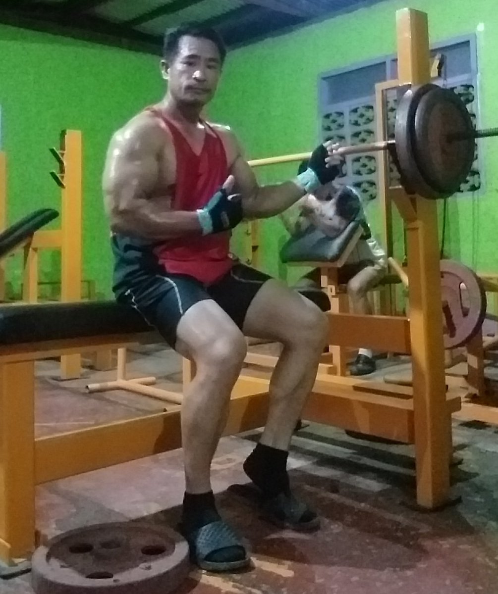 PilloDexter's tweet photo. #stayfitstayhealthy 🔥🔥💪💪 https://t.co/nBTBg2KyCz