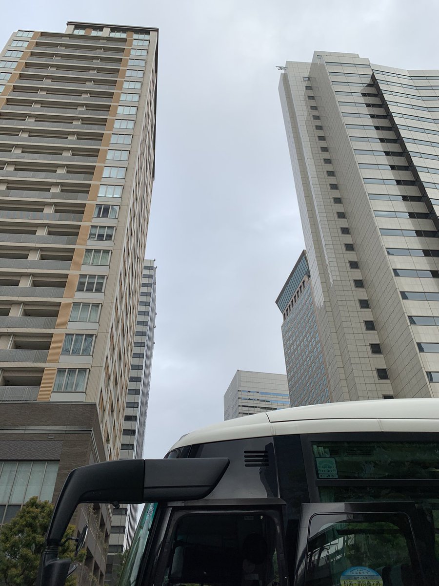 あくつ広王 tweet media