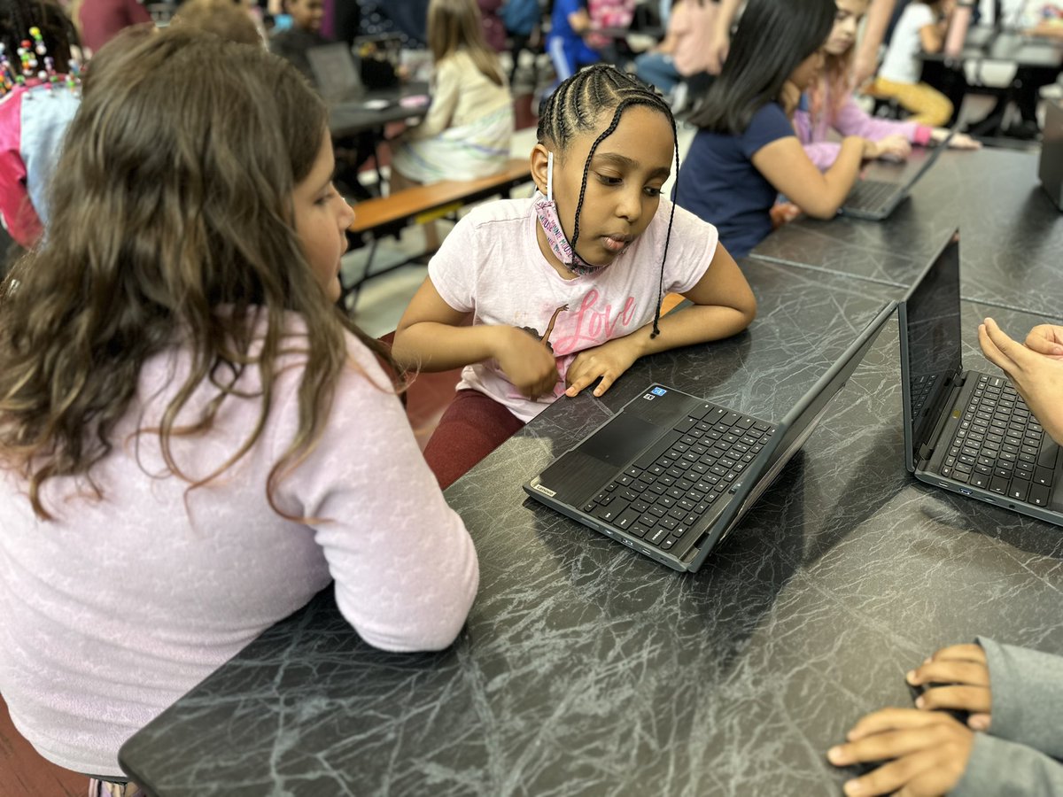 Mrs_EsLim's tweet photo. Thank you Grade 4 for inviting us to learn about Vietnam! It was so heartwarming to see my former students teaching my current ones! @Relay_BCPS https://t.co/NX68EGo1Cd