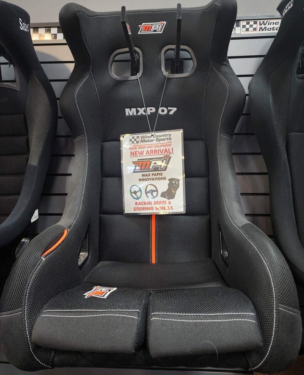 WidebodyGR86's tweet photo. 🤔 What are your thoughts on these #race #seats for #tracksidetuesday ⁉️

#turbo #racing #racecar #toyota #subaru #honda #seat #trackside #tuesday #turbotuesday #JDM #MaxPapis #WineCountryMotorSports #MPI #WeDontLift #MaxPapisInnovations #WDL #mxp07 #MaxPapisInnovationsMXP07 https://t.co/tnpryvefXR