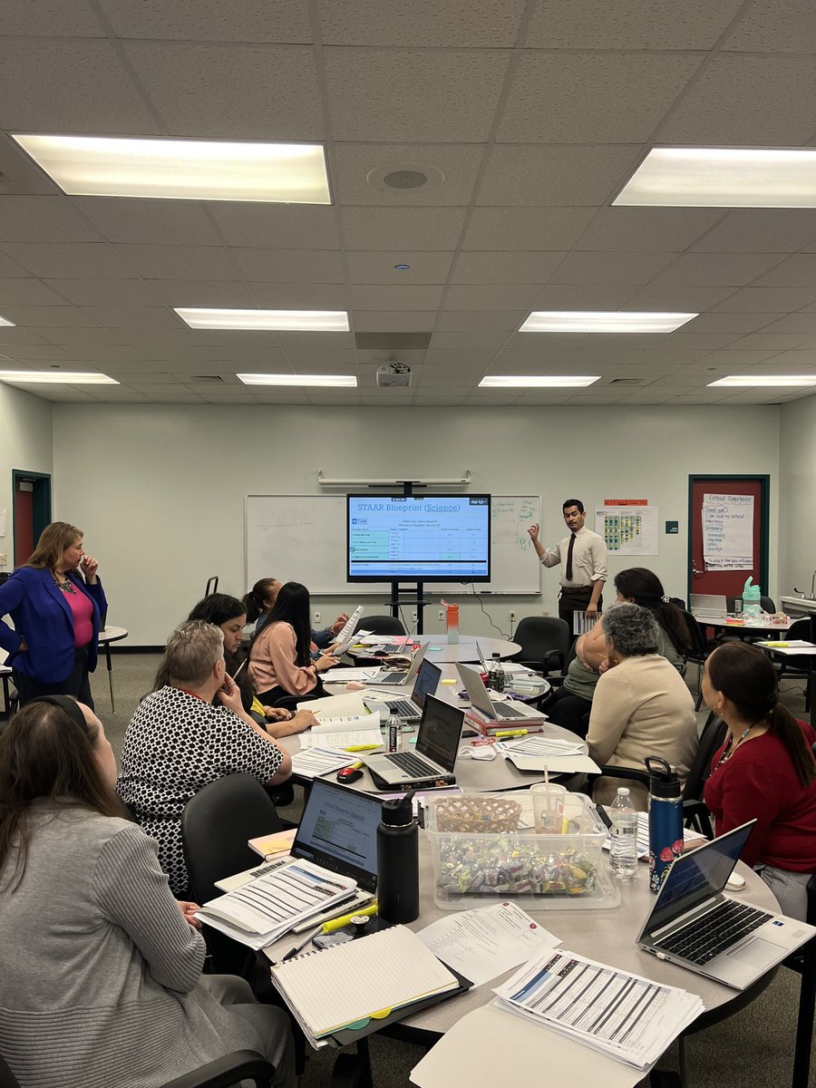 Michelle Cuevas tweet media