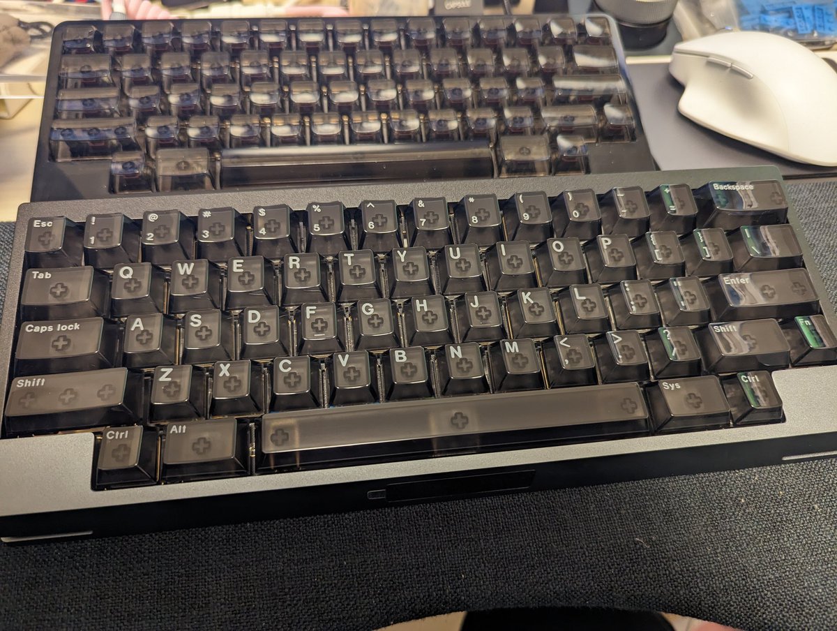 eegozilla_eg's tweet image. AM Compact Touch &apos;65 Less&apos;が届いた。ちゃんと見ていなかったといえばそれまでだけど、Backspaceの位置が…
これだとメインとしては使えねえ…😭
#angrymiao #am #amcompacttouch #65less