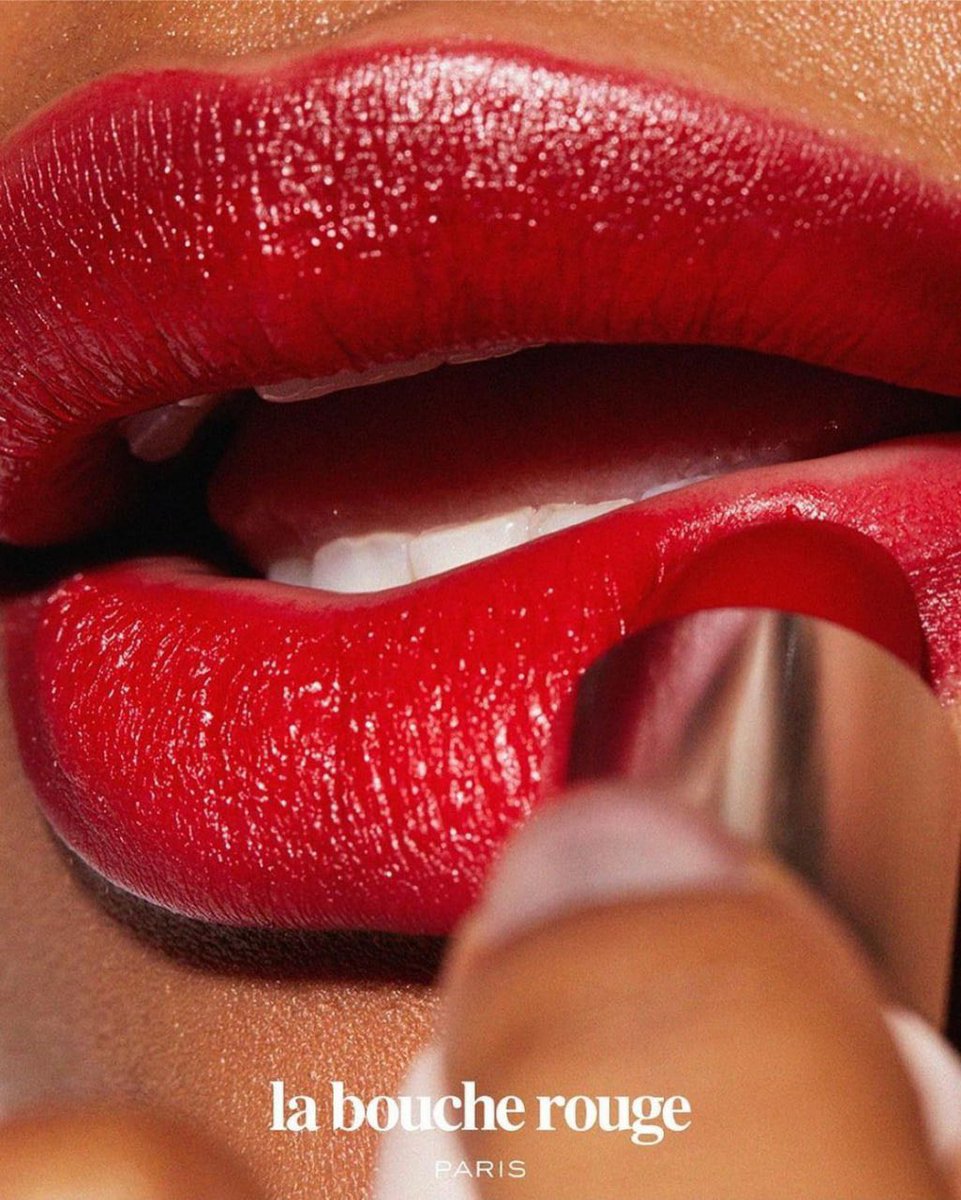 Hannah77709's tweet photo. The lightweight formula from La Bouche Rouge glides smoothly, leaving an intense pigment while its enriching shea butter, vegetable squalane and jojoba oil nourishes and protects the lips. https://t.co/eifdb3WOAf