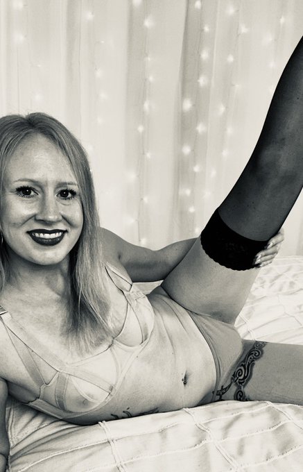 Happy taco Tuesday 🤩 going online https://t.co/8aglcB5MBx