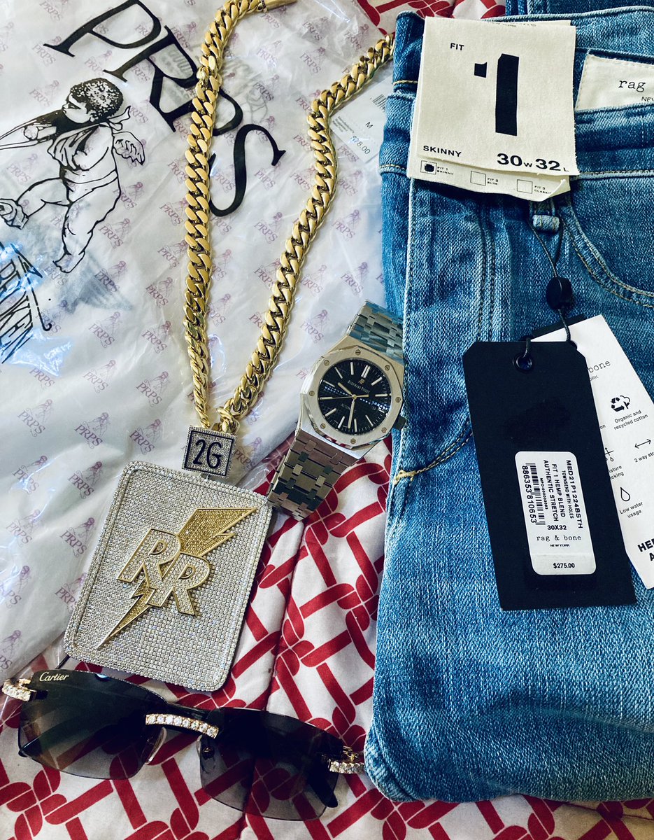 _RariRatedR's tweet image. Guess I’ll pop out for a while….
#HappyHour #AfterWorkVibes