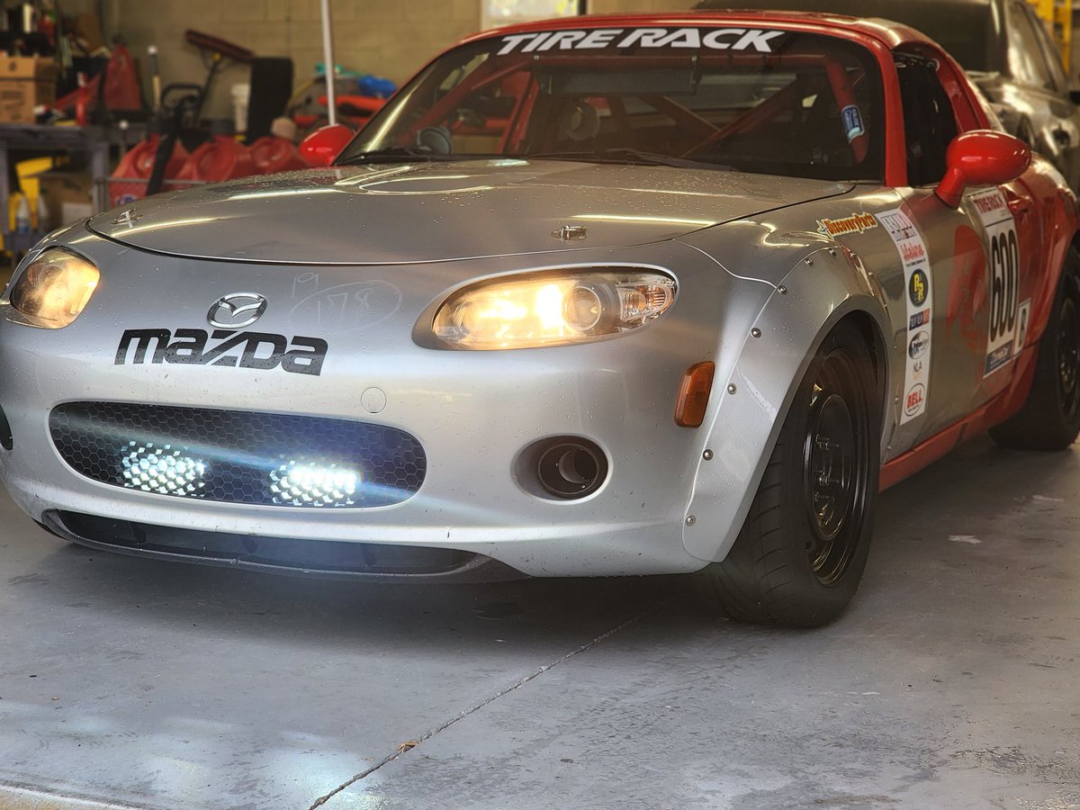 EnduranceEagle's tweet photo. DAYTONA INTERNATIONAL SPEEDWAY here we come! 
14 hrs endurance April 1st with a car count at 138 cars to start! https://t.co/vNd89tBfKk