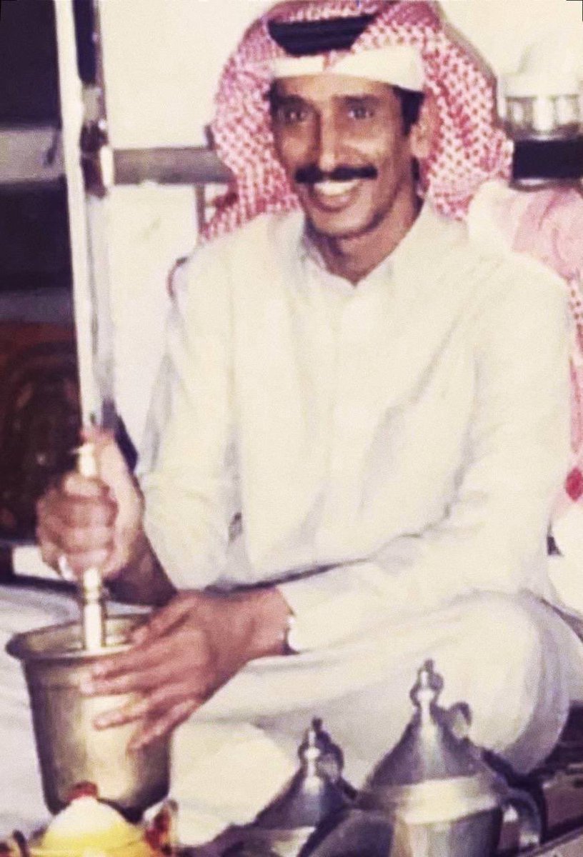 _reallr's tweet photo. ضاق صدري عن الدنيا واكتفيت 
أعذروني ماعاد أثق في احد

ماني أكثر شخص بالدنيا وفيت 
لكني أكثر من تجمّل وانخذل https://t.co/IJ74hdJXqZ
