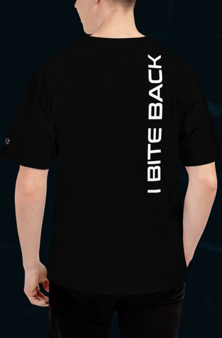 whensnakessing's tweet photo. NEW MERCH DROP! The first line of "I Bite Back" merch is now available 🐺 https://t.co/2AL7bUvH4q #merch #whensnakessing #ck9c #ibiteback https://t.co/2lv6kK5Qie