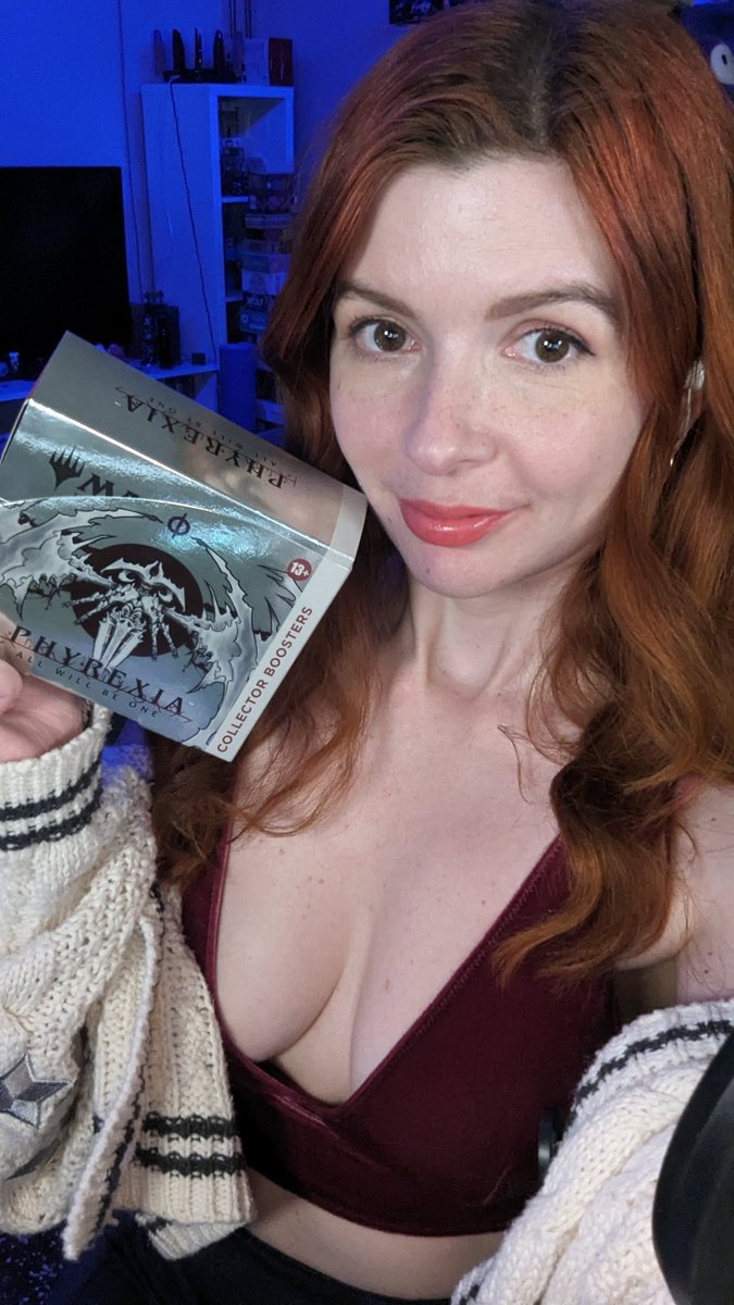 Join me for ASMR and unboxing 😌 twitch.tv/VampX13     
#phyrexia #allwillbeone