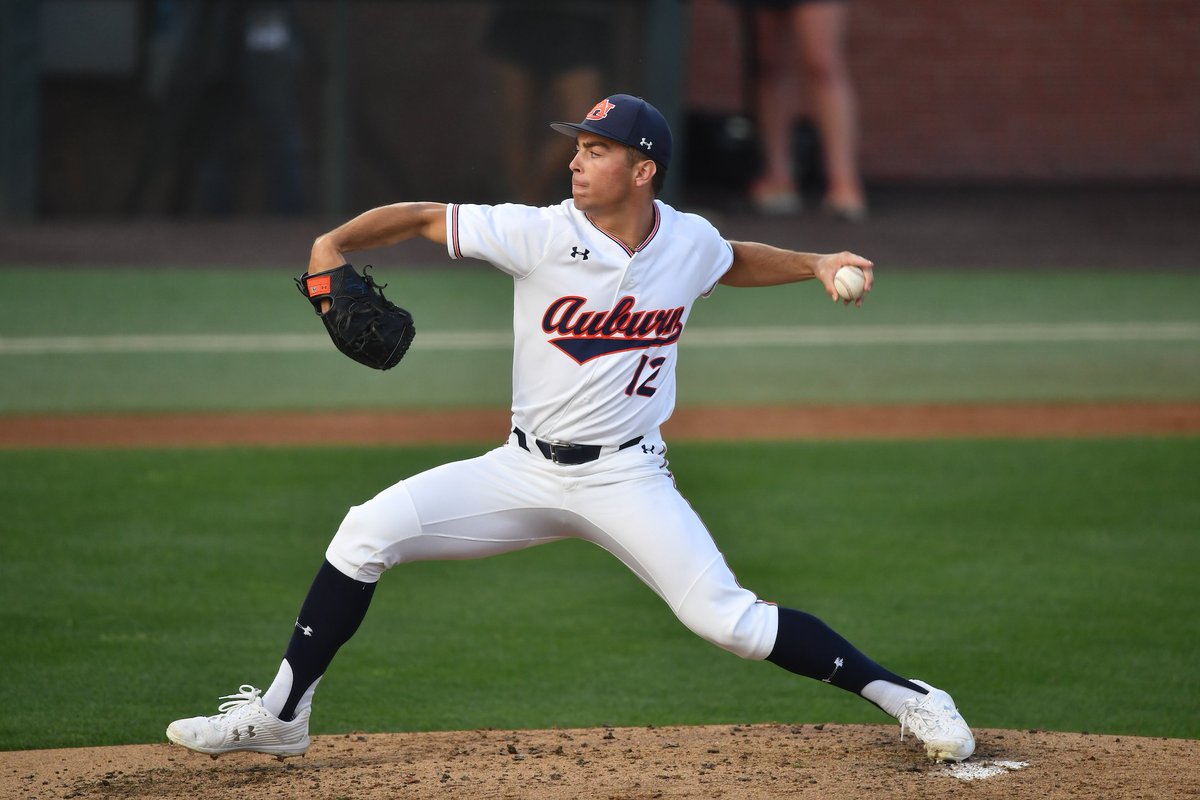 Make that 1⃣3⃣ straight for Nelson.

M6 | Auburn 11, UNA 1