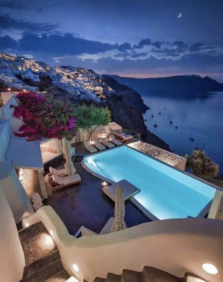Greece 🇬🇷