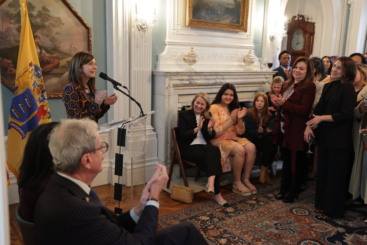 FirstLadyNJ's tweet photo. From Clara Barton to Elizabeth Cady Stanton to Lee Porter, New Jersey women have a legacy of blazing trails. We inherited a playbook of unyielding commitment no matter the setbacks.

Tonight, we honor and celebrate the trailblazers of our past, present, and future. https://t.co/JatmfjW4Jm