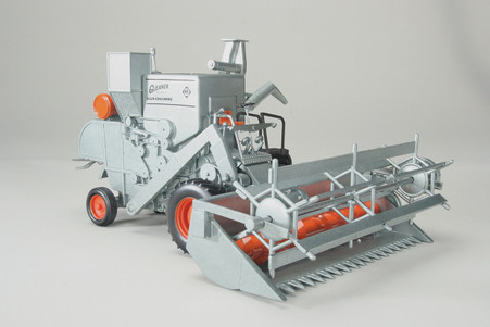 windyhill765's tweet photo. Yes, please and thank you and all of that in between! You need it! #windyhillfarmtoys #gleaner #speccast https://t.co/G2HGQwVXy1 https://t.co/oapi3jy6CN