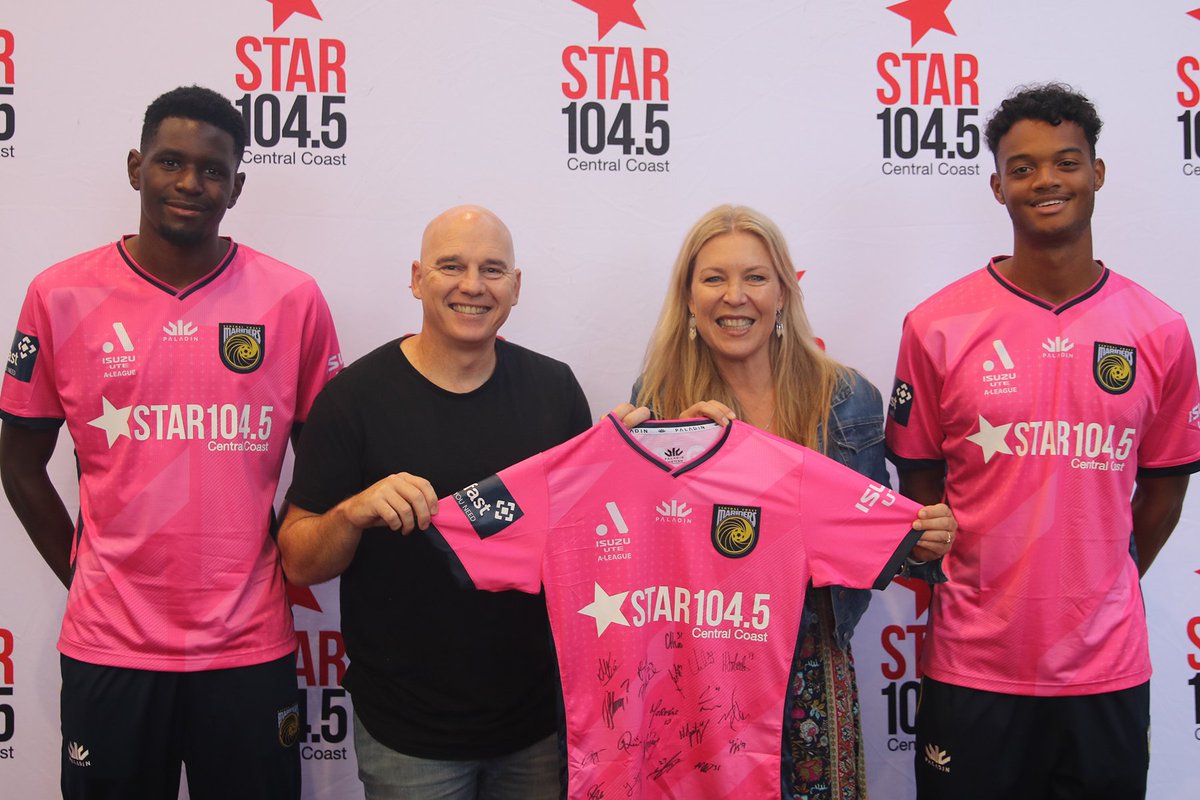 CCMariners's tweet photo. 𝑷𝒊𝒏𝒌 𝑹𝒐𝒖𝒏𝒅 𝒊𝒔 𝒃𝒂𝒄𝒌 💕

This time we face Melbourne City on April 15th at Industree Group Stadium, in a special double header! 🤩🌴

Thanks to @star1045  for their support ⭐️

Read more 👉 https://t.co/25ijLI3nLw
Donate now 👉 https://t.co/Hi3q3rJLob

#PinkRound https://t.co/qpdLuSXHix