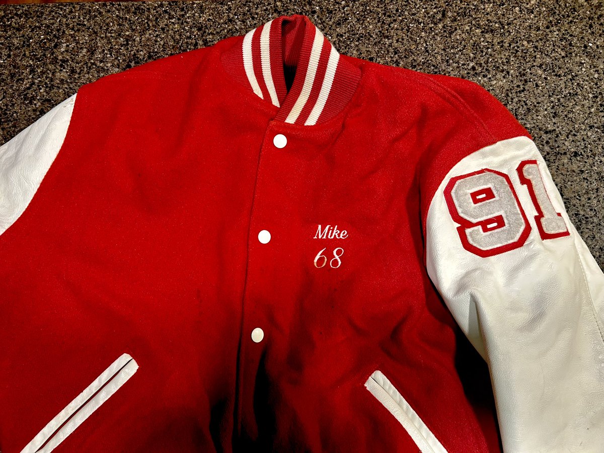 Mike Overbey tweet media