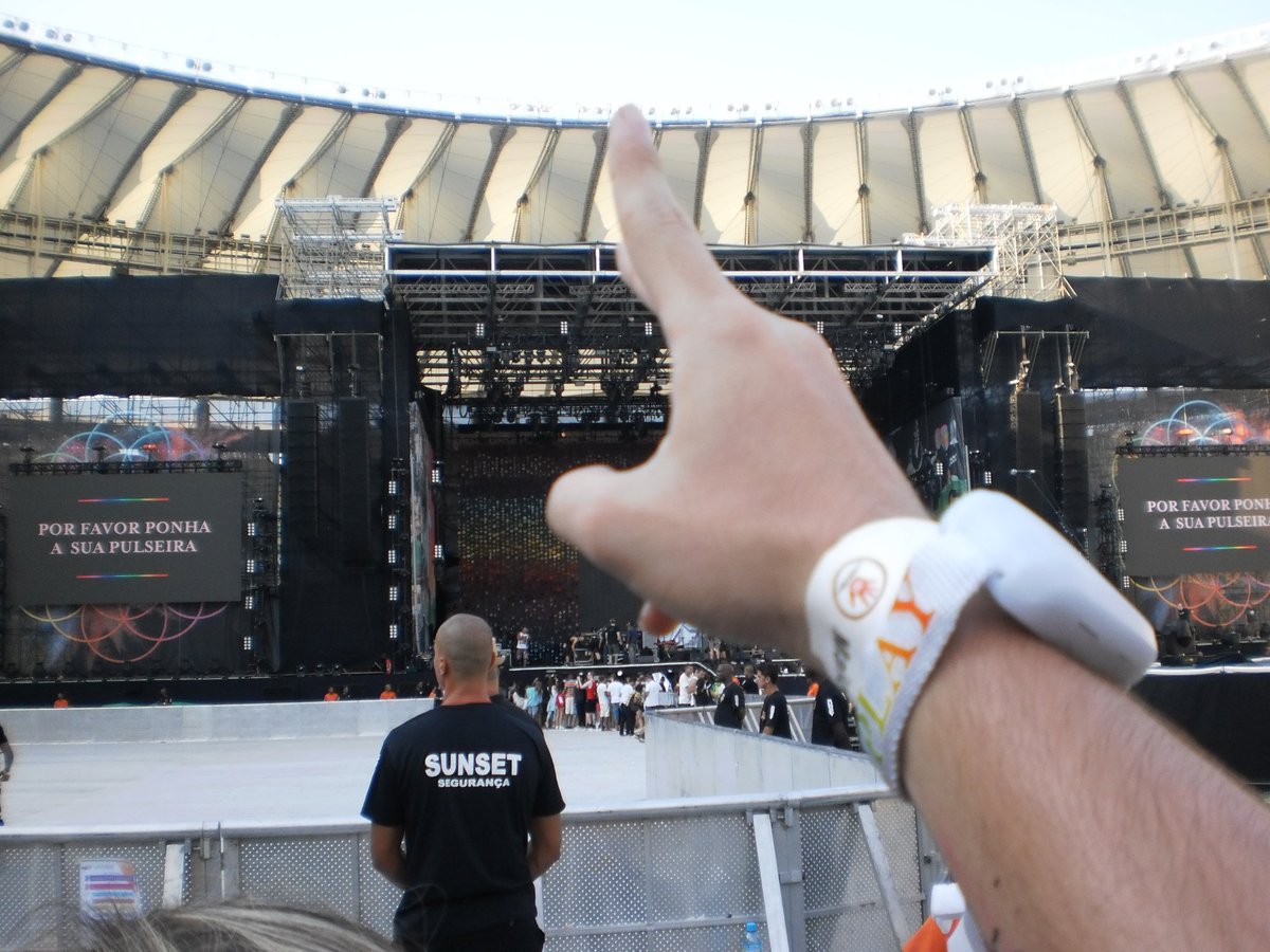 gabzeu_'s tweet photo. 2016 / 2017 / 2022 / 2023 

Obrigado @coldplay por realizar os meus maiores sonhos de fã! 🤧💜 https://t.co/FCiflEXHV7
