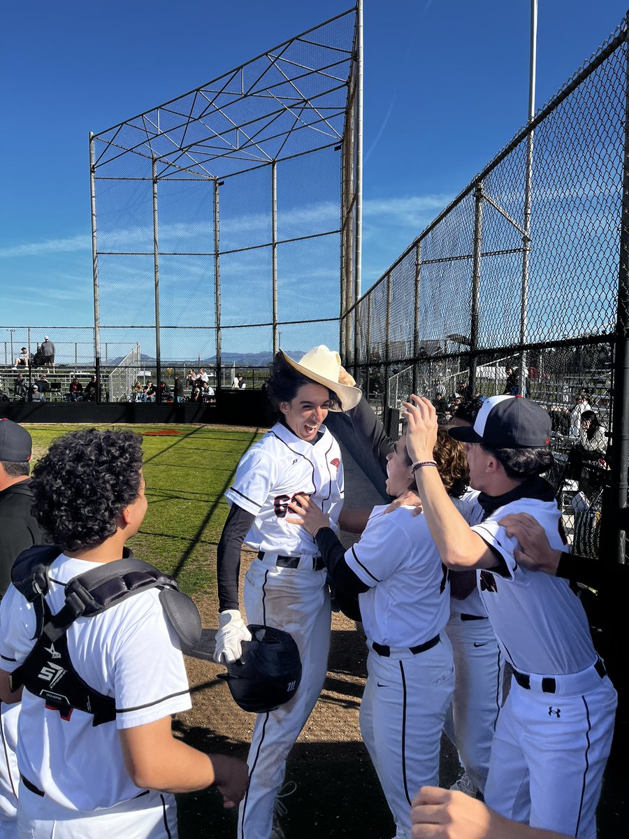 Rio Mesa Baseball tweet media
