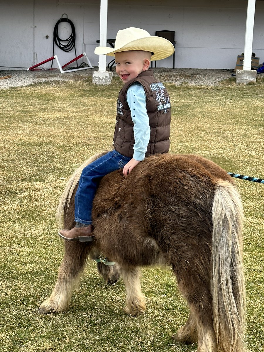 A hearty congratulations to this little cowboy and his grandmother 🐴
Carson Valley Health is thrilled to participate in The Record-Courier Cutest Critters contest!