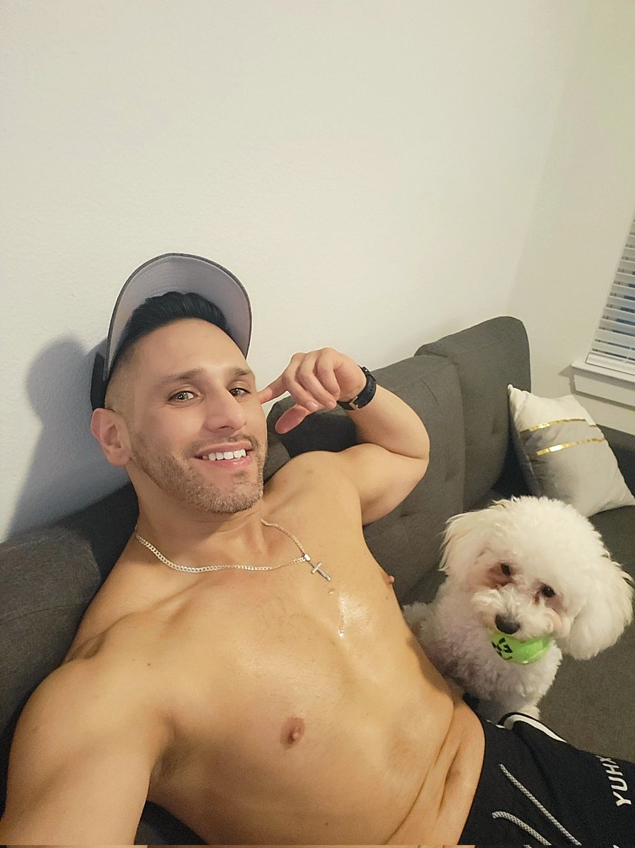 When you're done with cardio and she wants to play now. It's her world I just live in it.  #Zoe #dudeswithdogs #dadbod #guysover40 #gaytwitter