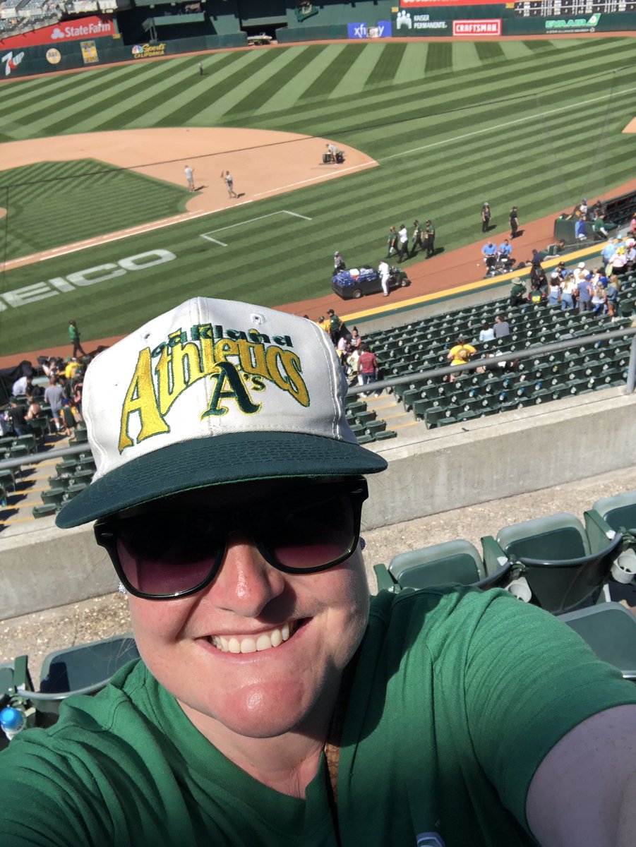 Reintroducing myself for #OpeningDay . <a href="/Athletics/">Athletics</a> fan since 1991/92 which now means over 30 years. That’s true love and #greencollar! 🐘💛💚⚾️
