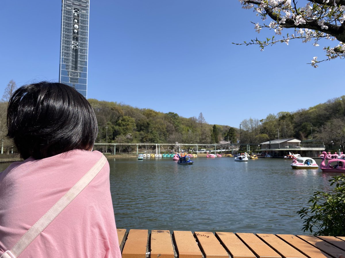 DIET_REC_'s tweet photo. 昨日、今日と動物園行ったり花見したりと出歩いてるけどその分屋台飯食べてるから体重的にはあまり良くないかも
#ダイエット垢さんと繋がりたい 
#花見2023 https://t.co/Uq7Kh2Tdp2