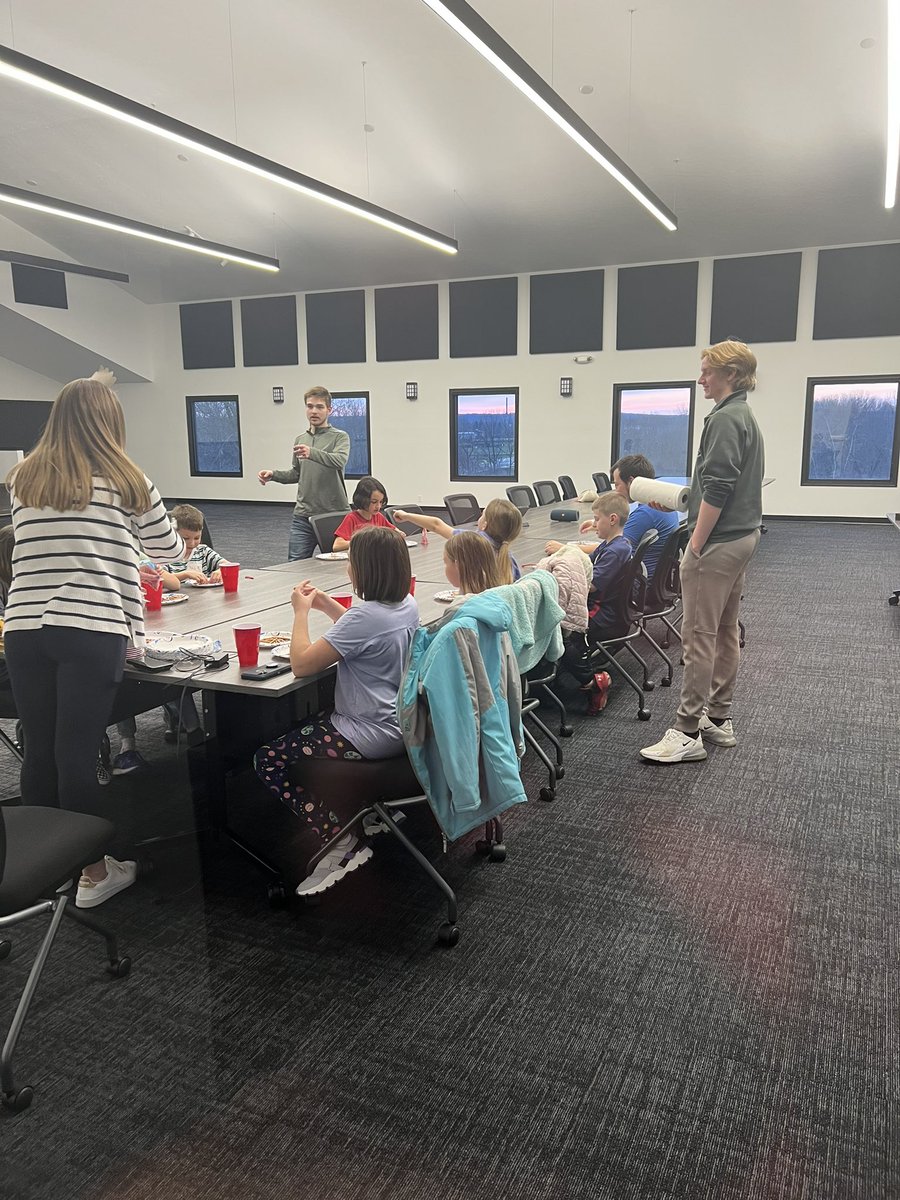 sspauldi's tweet photo. What a great way to change up a required assignment at MVNU  by presenting it in a VBS format!! @Duke13Theo #ChristianHeritageII https://t.co/oM9Pl9UtR9