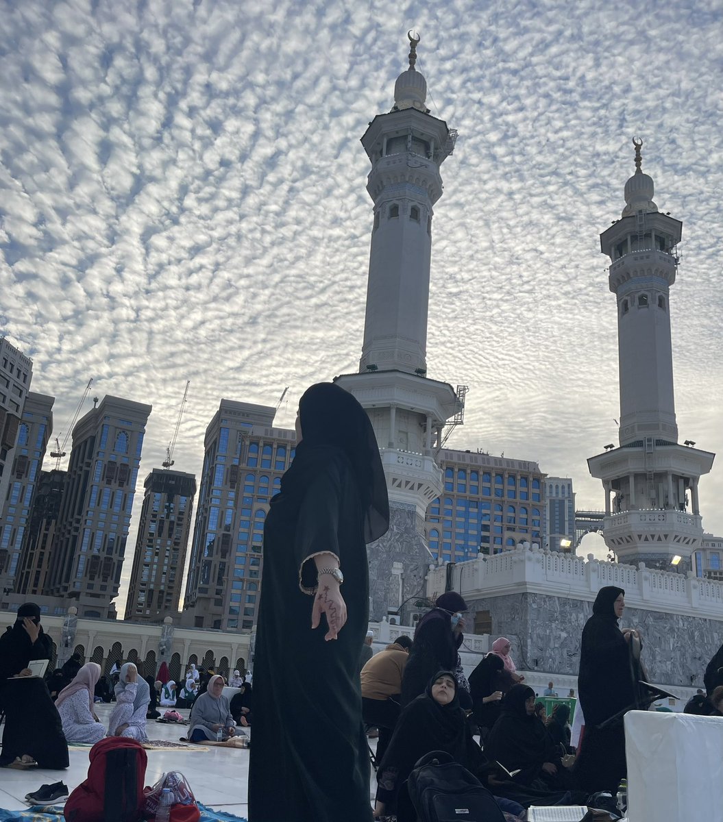 LinaMohamed___'s tweet photo. #AlhamdulillahMyDreamWasComeTrue🤍 https://t.co/hhR93Id4t8