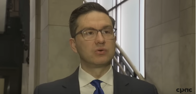 RGBAtlantica's tweet photo. Listen to King Pierre Poilievre making demands of President @JoeBiden before @POTUS arrived in Canada. @JustinTrudeau @MarkGerretsen @marcomendicino @cafreeland @melaniejoly @CanadianPM @JustinTrudeau
@CNN https://t.co/vPDUarUKY4 https://t.co/uwtBWEEUma