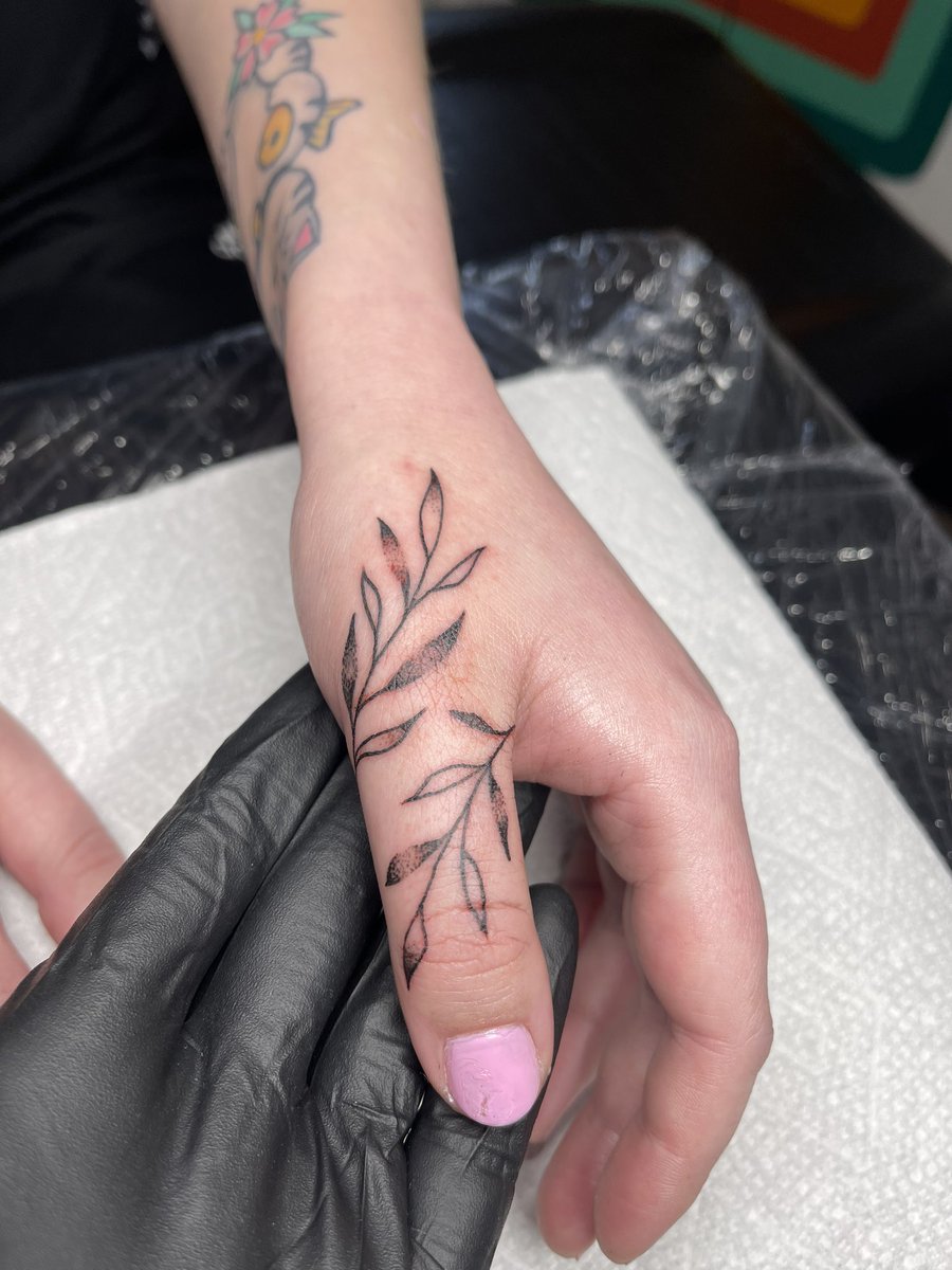 yeehawt dog tweet media