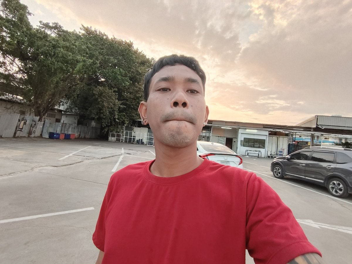Nickkeza1's tweet photo. บรรยากาศเช้านี้มั��หน้าาาาาาาา...
.
.
.
ต่อรอบดีแฮะ😅
#กาฬสินธุ์ https://t.co/jf3At1Cupx