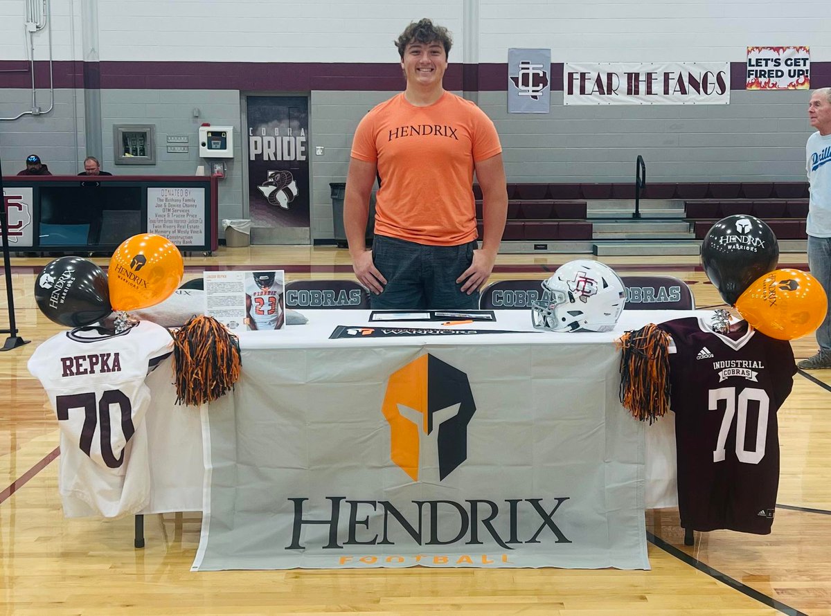 repka_jacob's tweet photo. I have officially signed to @HendrixFootball. I can't wait to take the next step and practice with my new family on the field. 

@RecruitTheBend @CoachDoerrHDX https://t.co/OQunt65y28